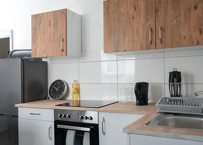 Appartement Serviceroom24 - 5 In Wlan - Smart-tv - 24-7 Check-in Und Kueche *